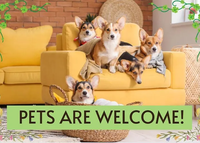 Pet Friendly! Hot Tub, 2Mins From Main, Fire Pit