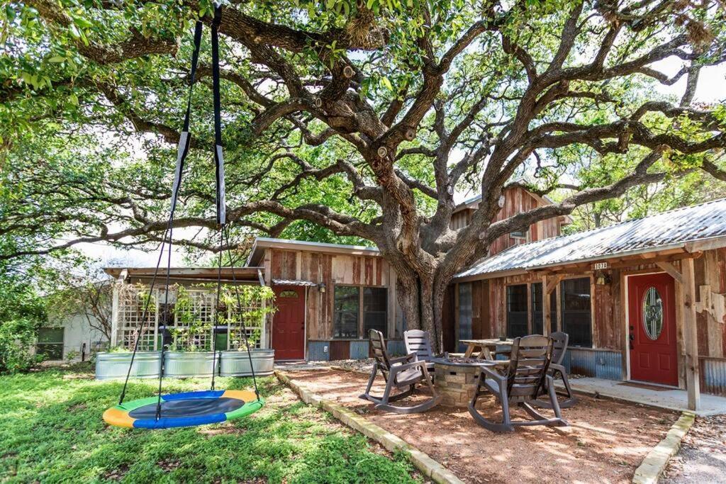 Holiday home Pet Friendly! Hot Tub, 2mins From Main, Fire Pit